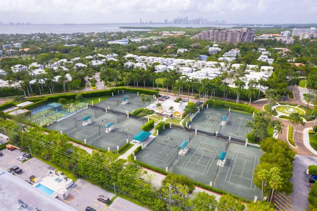 The Palms, Ocean View Studio Located At Ritz Carlton - Key Biscayne 마이애미 외부 사진